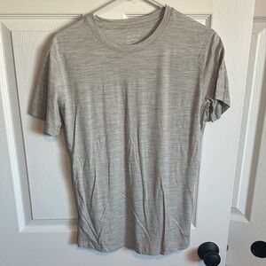 Arc'teryx Lana Light Gray Short Sleeve Tee
